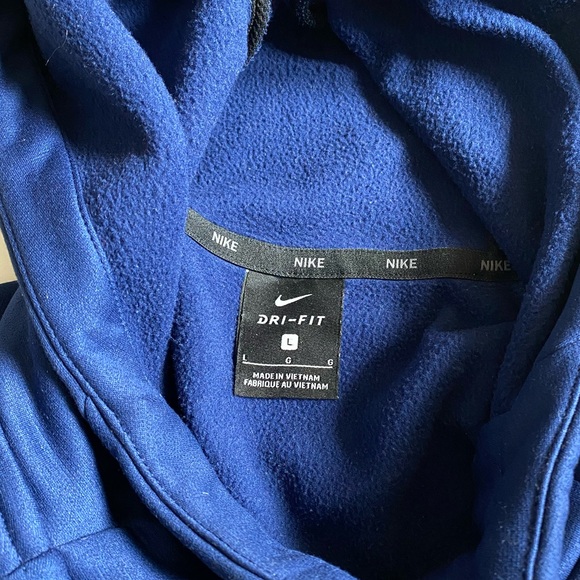 Nike Dri-fit Swoosh Pullover Hoodie - Picture 4 of 5